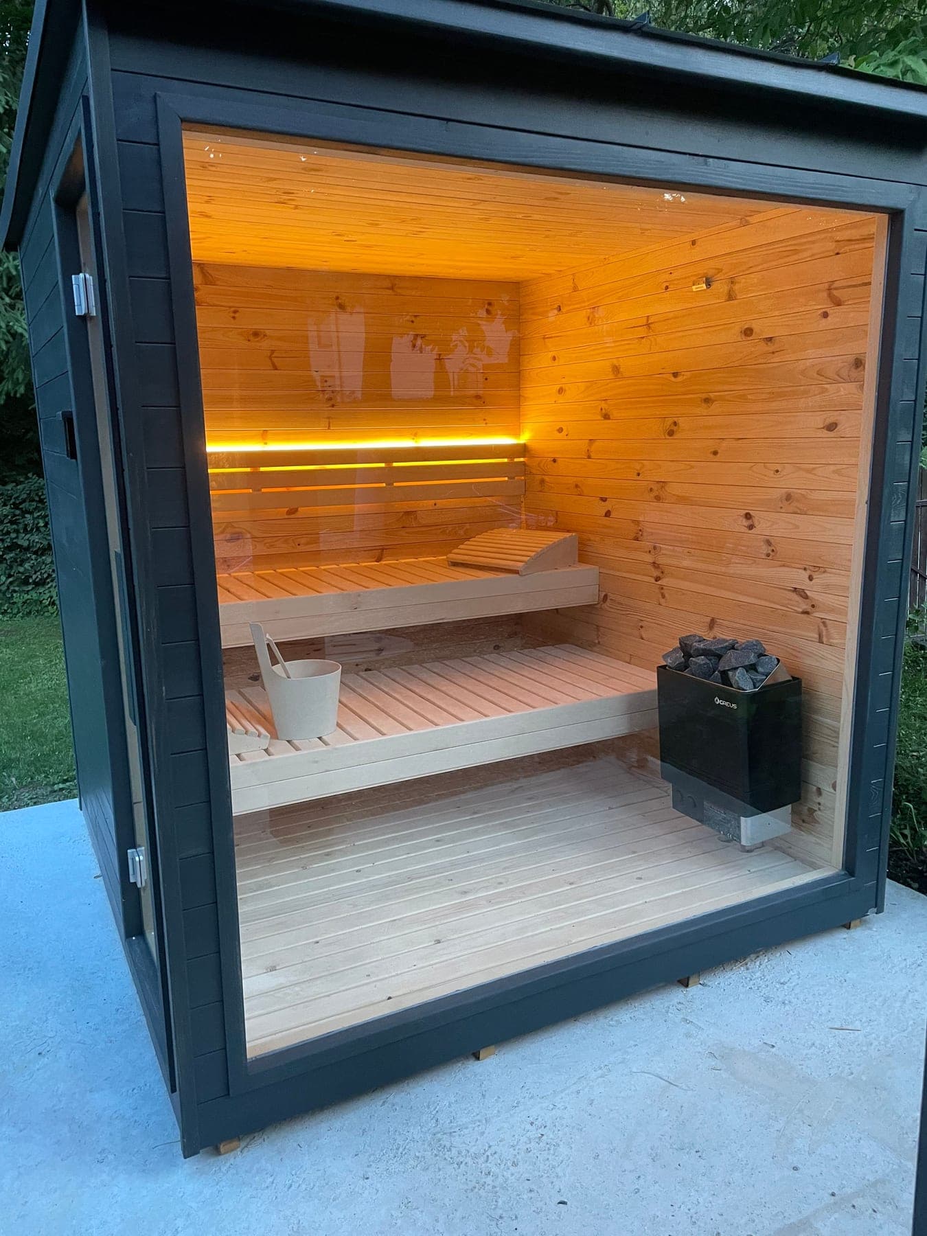 Hot tub and sauna